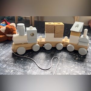 Melissa and Doug Jumbo Stacking Train in Natural (RARE- retired now)